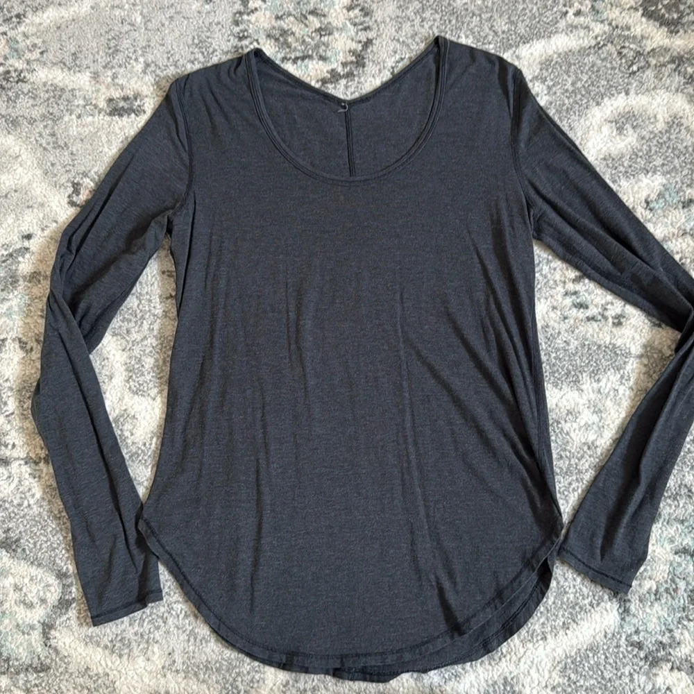 Lululemon Scoop Neck Long Sleeve Top